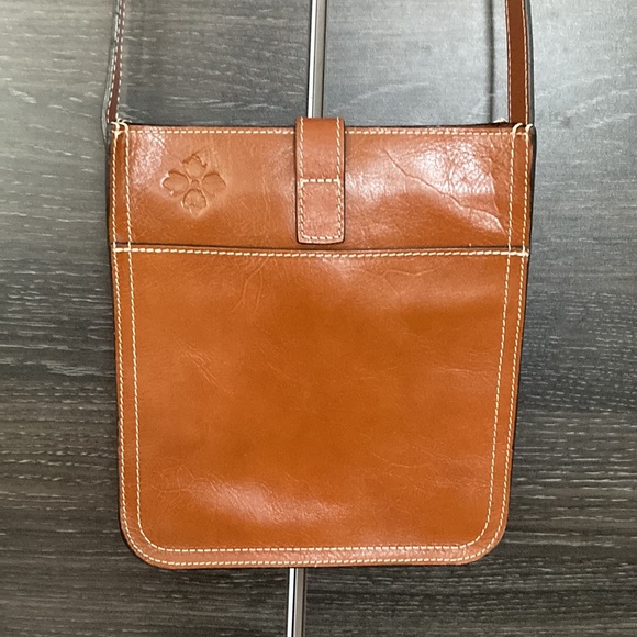 Like New Patricia Nash Cognac Leather Crossbody Bag - Picture 6 of 16